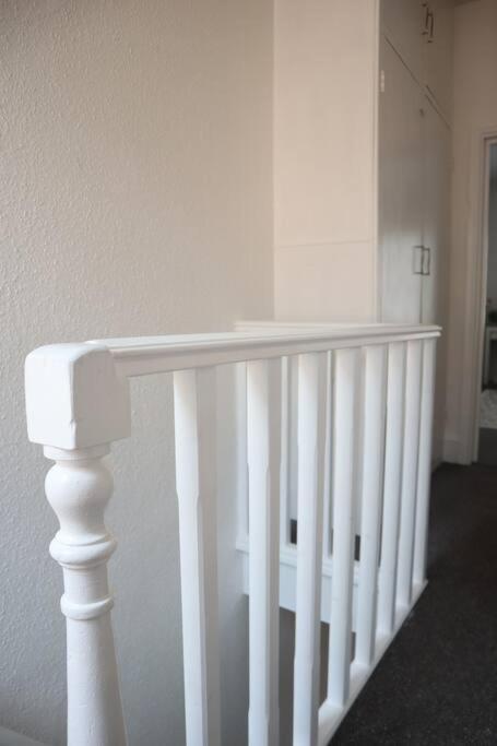 Spacious 1 Bedroom Apartment Leicester Exterior foto